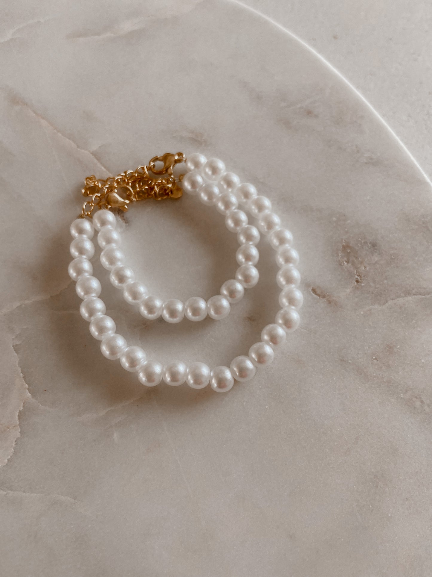 Armband white pearls