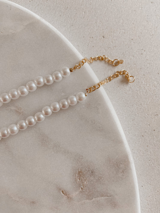 Armband white pearls